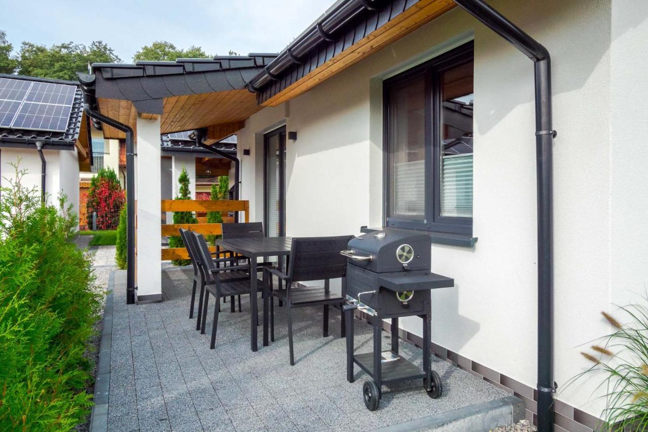 Domki Letniskowe - Seven Dąbki Exterior photo